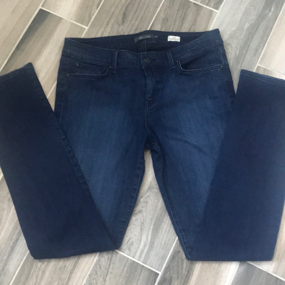 Excellent Cond. Level 99 Skinny Straight Jeans
